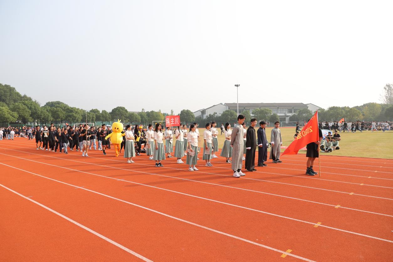 b400dc46a8ef4c7585a4bed8f72d368a.Jpeg